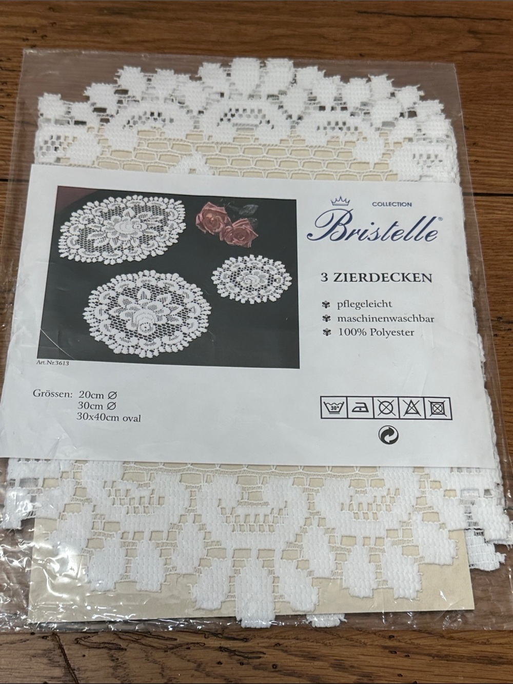 Bristelle White Lace Doilies - Set of 3